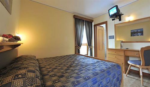 Hotel Baita Della Luna Livigno Exterior foto